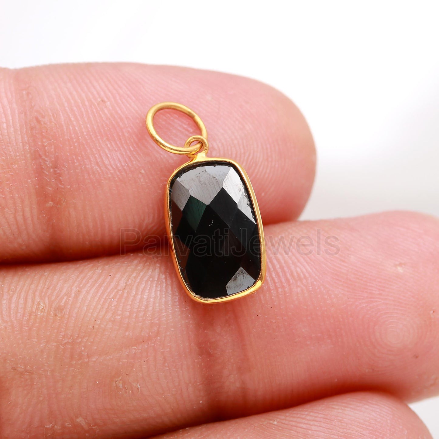AA Black Spinal Charm, 18k Solid Gold Charm, Natural Black Spinal Charm, Gold Pendant, Charm Pendant, Charm Necklace, Handmade Gold Charm