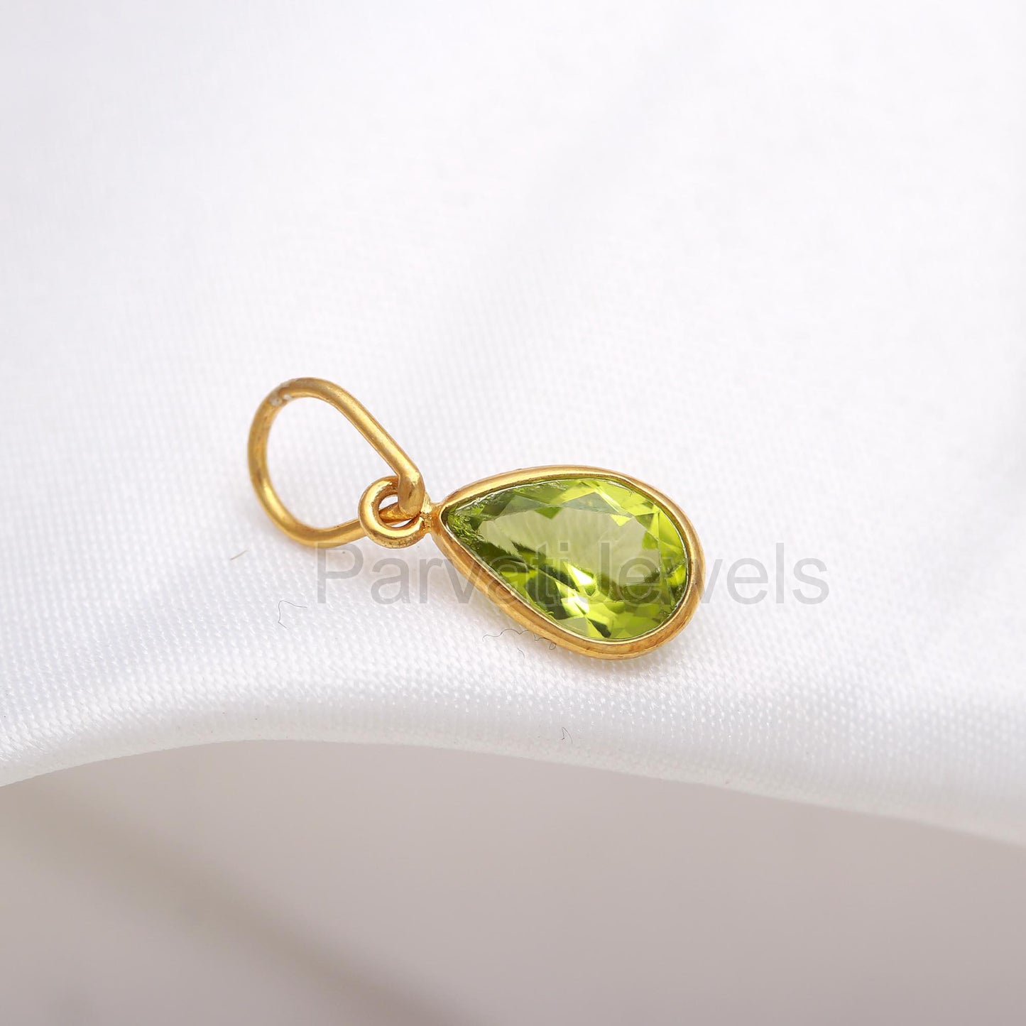 Natural Peridot Charm, 18k Solid Gold Charm, Natural Peridot Charm, Gold Charm, Handmade Gold Charm, Peridot Charm Pendant, Charm Necklace