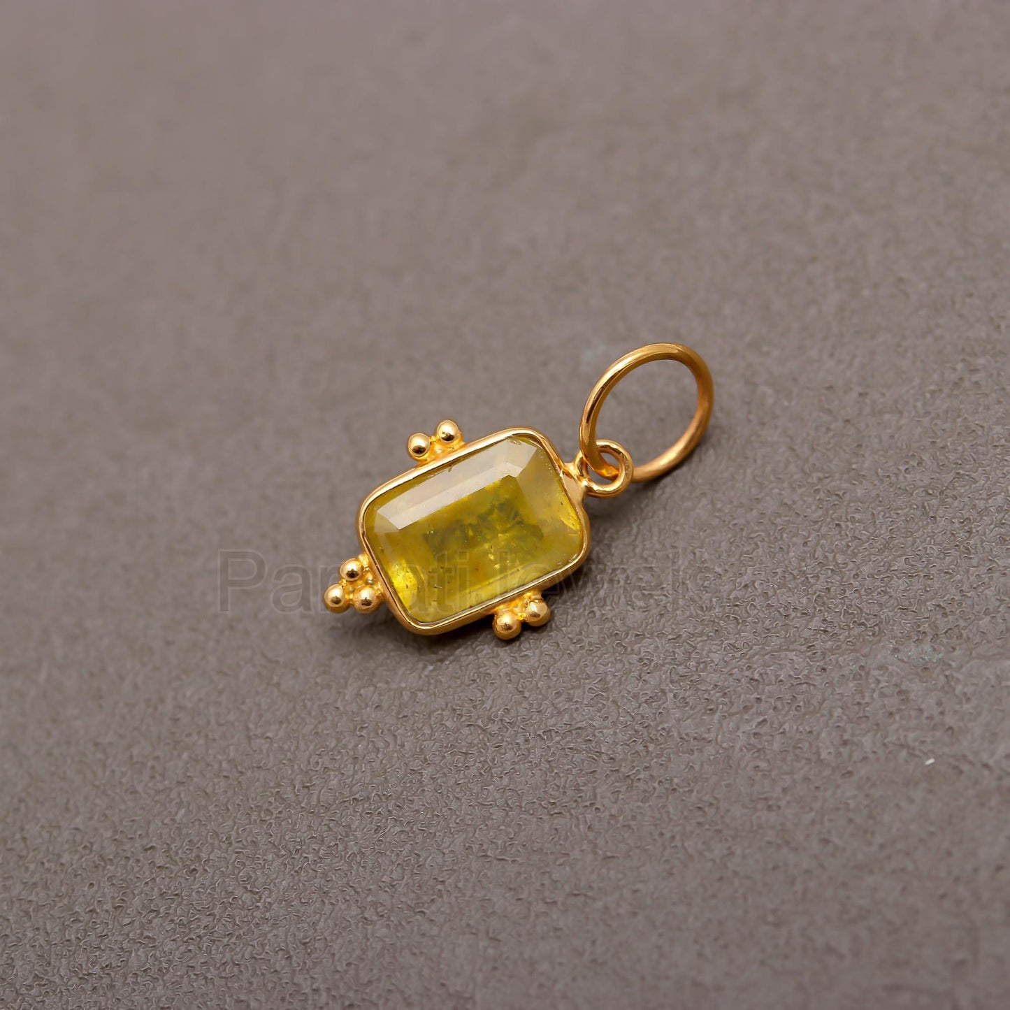 Natural Sapphire Charm, Solid 18k Gold Charm, Gold Charm Pendant, Yellow Sapphire Charm, Gold Charm Necklace, Handmade Gold Charm Pendant