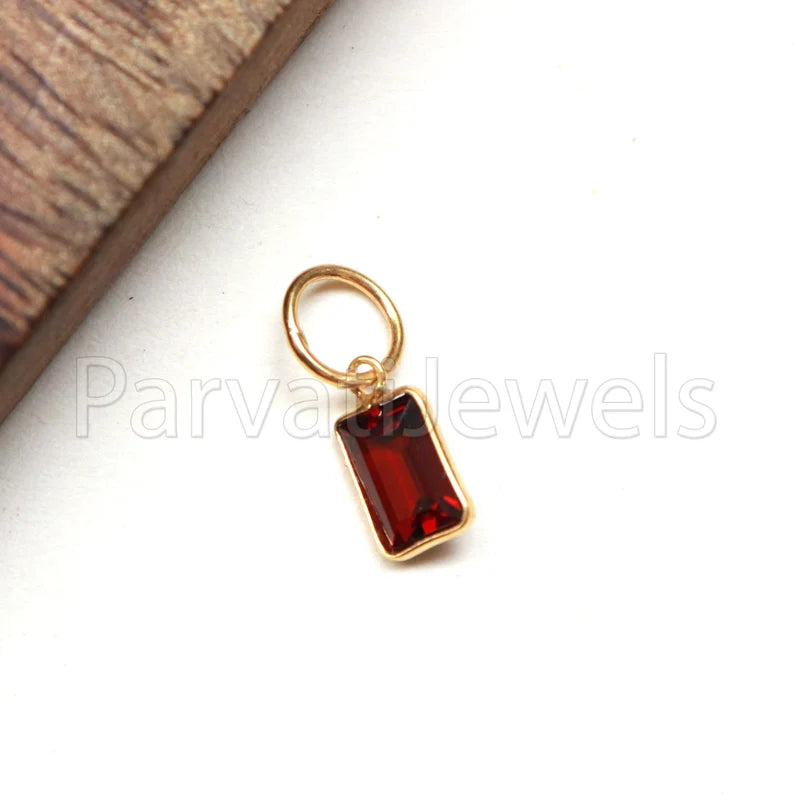 AA Garnet Charm, 18k Solid Gold Charm, Natural Garnet Charm, Gold Charm, Charm Pendant, Charm Necklace, Handmade Gold Charm, Gift For Her,