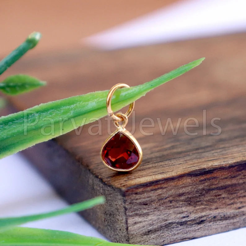 Natural Garnet Charm, 18k Solid Gold Charm, Natural Garnet Charm, Gold Charm, Charm Pendant, Charm Necklace, Handmade Gold Charm