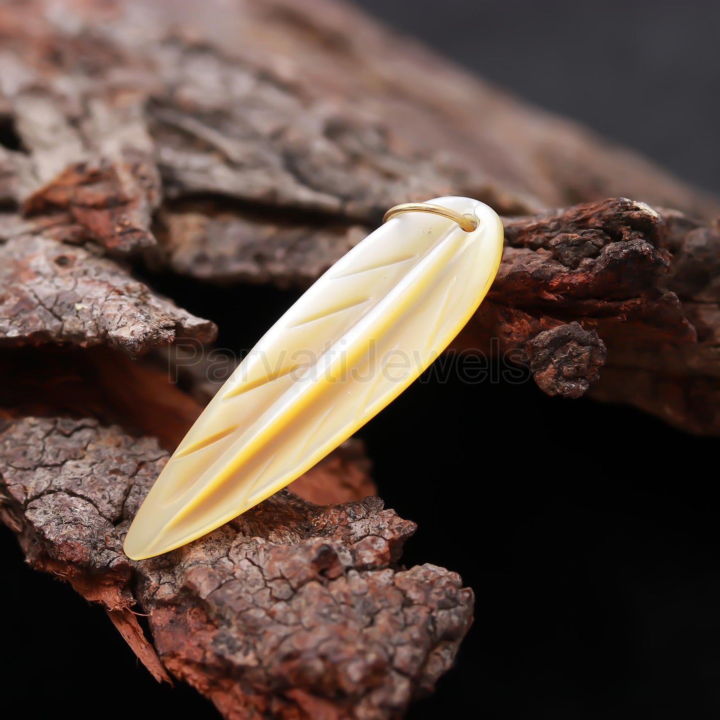 Natural Mother of Pearl Charm, 18k Solid Gold Charm, Mother of Pearl Leaf Charm, Pearl Charm Necklace, Charm Pendant, Handmade Gold Charm