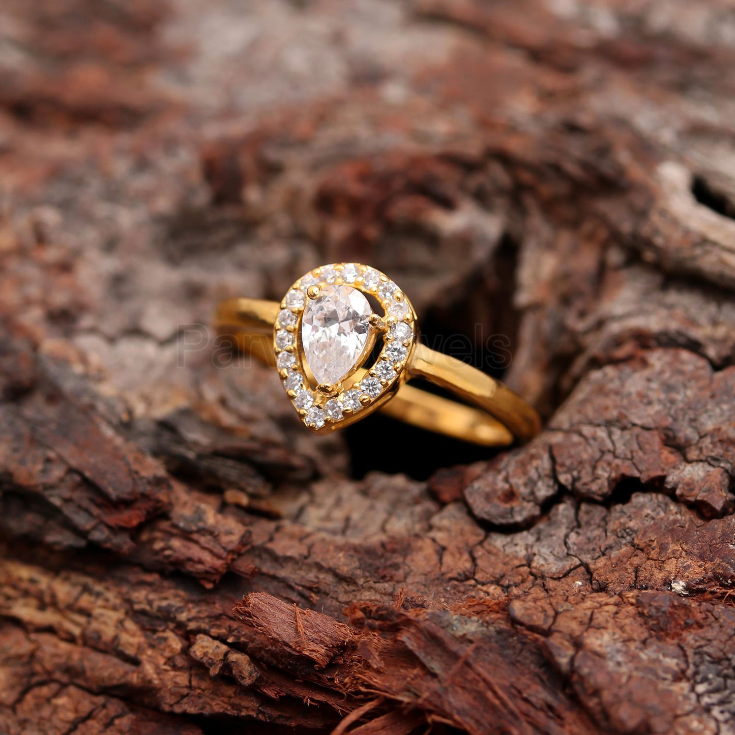 Exquisite Moissanite Gold Ring, 14K Solid Gold Ring, Moissanite Gold Ring, Wedding Gift, Handmade Ring, Gift for her, Gold Jewelry, 14K