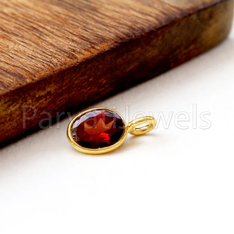 Natural Garnet Charm, 18k Solid Gold Charm, Natural Garnet Charm, Gold Charm, Charm Pendant, Charm Necklace, Handmade Gold Charm