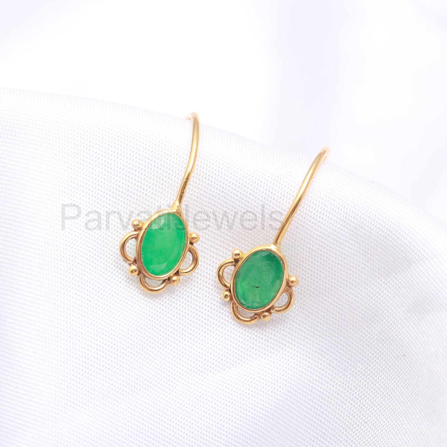 Natural Emerald Hoop Earring, Solid 18k Gold Earrings, Green Emerald Earring, May Birthstone Earring, Partywear Hoop Earring, Gold Earrings