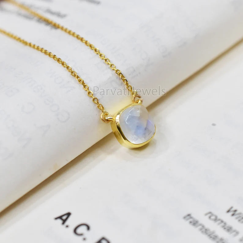 18" Inch Rainbow Moonstone With 18k Solid Gold Pendant Necklace, Natural Moonstone Gold Necklace, Gold Charm Necklace, Moonstone Gold Necklace, Handmade Gold Charm