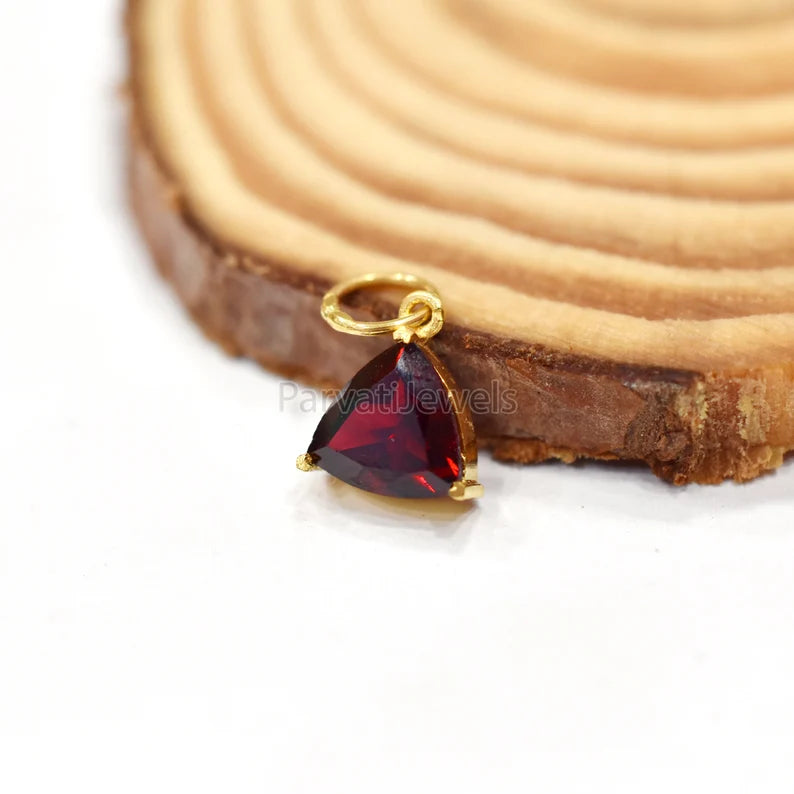 Natura Solid Gold Garnet Charm, 18k Solid Gold Charm, Prong Setting Jewelry, Gold Charm, Charm Pendant, Handmade Gold Charm, Gift for Her
