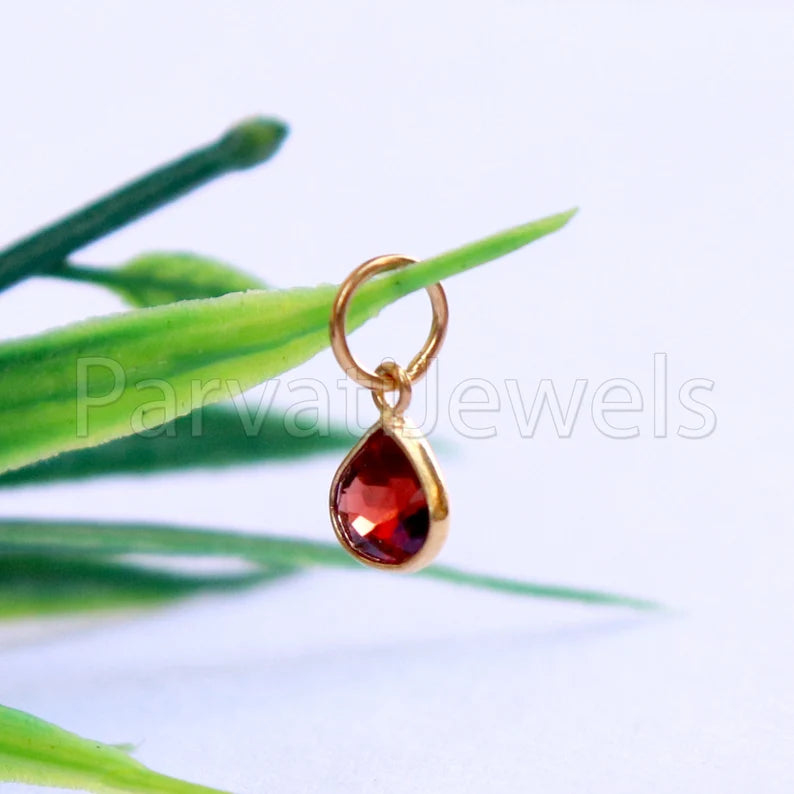 Natural Garnet Charm, 18k Solid Gold Charm, Natural Garnet Charm, Gold Charm, Charm Pendant, Charm Necklace, Handmade Gold Charm