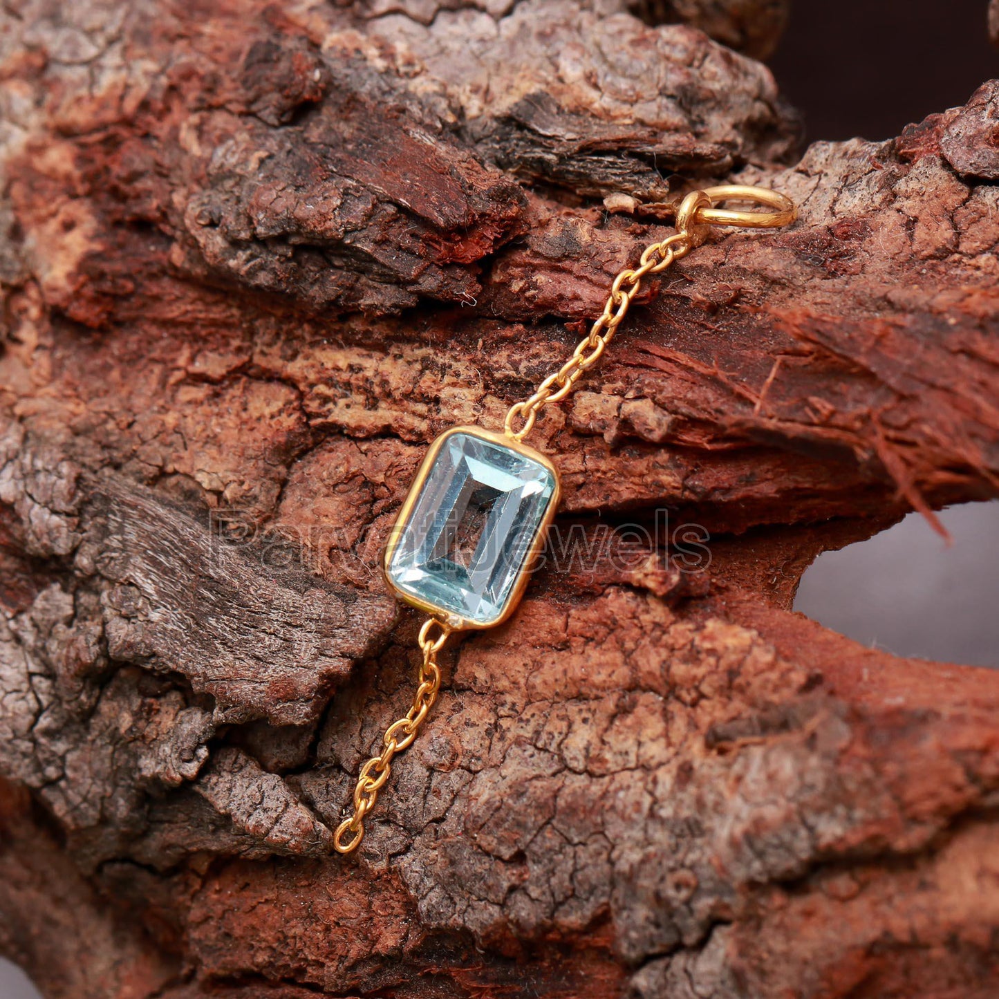 Natural Blue Topaz Charm, 18k Solid Gold Charm, Gold Charm, Blue Topaz Link Chain Charm, Charm Pendant, Charm Necklace, Handmade Gold Charm