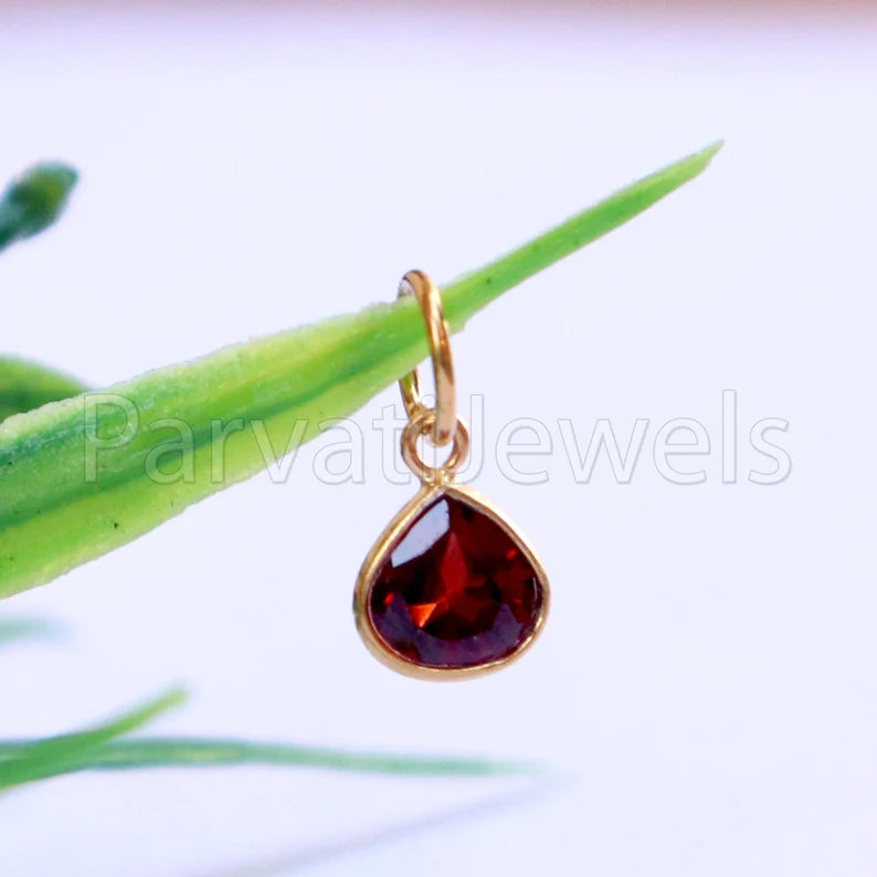 Natural Garnet Charm, 18k Solid Gold Charm, Natural Garnet Charm, Gold Charm, Charm Pendant, Charm Necklace, Handmade Gold Charm