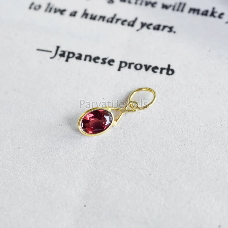 18K Solid Gold Garnet Gemstone Charm, 18K Solid Gold Charm, Natural Garnet Charm, Gold Charm, Charm Pendant, Charm Necklace, Gift Jewelry