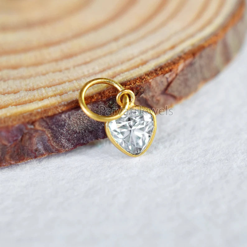 18K Solid Gold Heart Shape Moissanite Charm, Handmade Gold Moissanite Charm, 18K Gold Handmade Charm, Handmade Gold Charm Made For Gifting