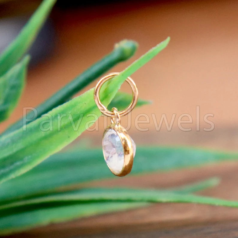 Rainbow Moonstone Charm, 18k Solid Gold Charm, Natural Moonstone Charm, Gold Charm, Charm Pendant, Charm Necklace, Handmade Gold Charm