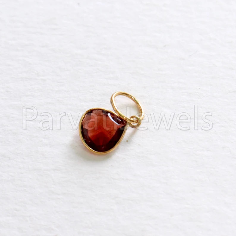 Garnet Charm, 18k Solid Gold Charm, Natural Garnet Charm, Gold Charm, Charm Pendant, Charm Necklace, Handmade Gold Charm