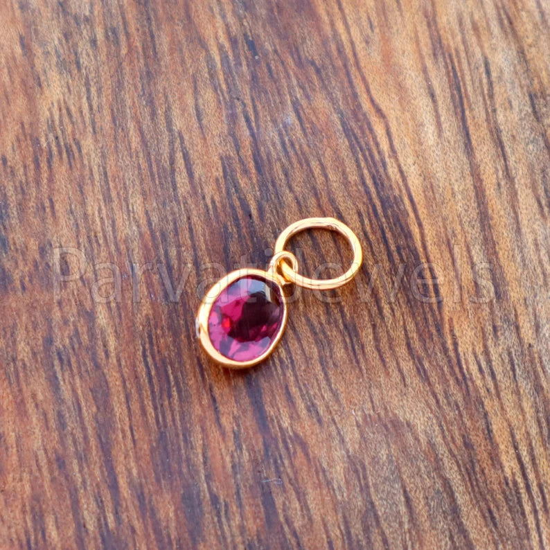 Rhodolite Garnet Charm, 18k Solid Gold Charm, Natural Garnet Charm, Gold Charm, Charm Pendant, Charm Necklace, Handmade Gold Charm