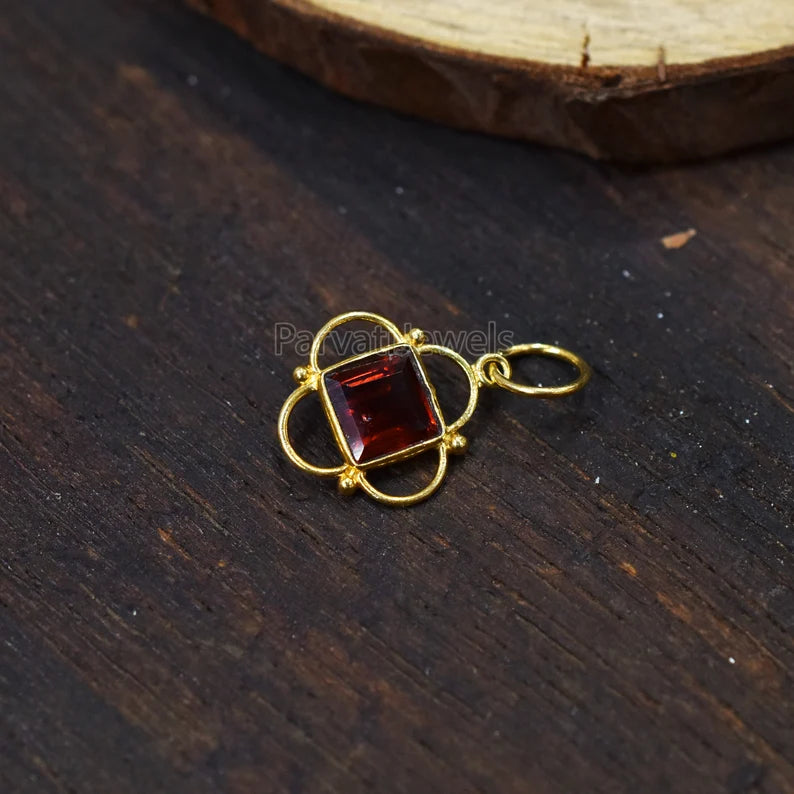 Natural Garnet Charm, 18k Solid Gold Charm, Natural Garnet Charm, Gold Charm, Charm Pendant, Charm Necklace, Handmade Gold Charm For Gifting