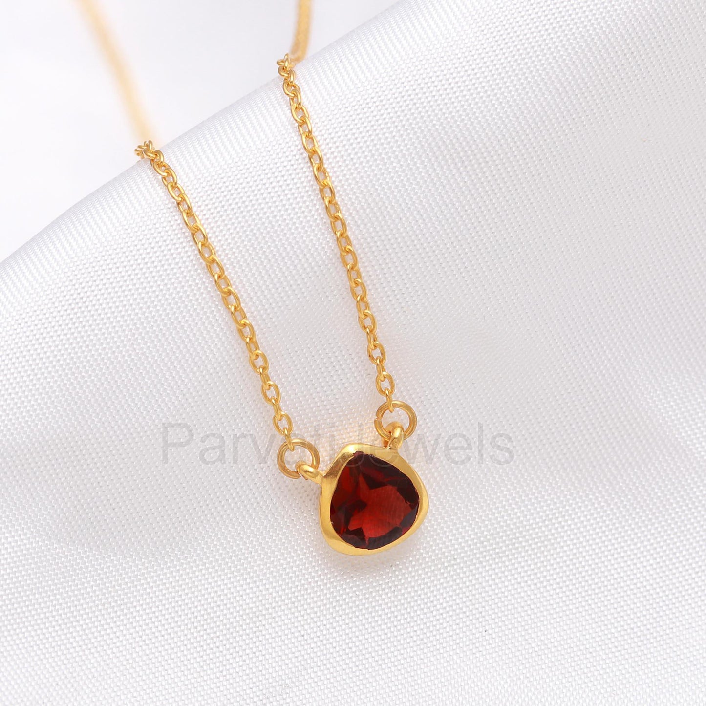 Natural Garnet Heart Necklace, 18k Solid Gold Necklace, Garnet Heart Necklace, Handmade Gold Necklace, Birthstone Necklace, Gold Necklace