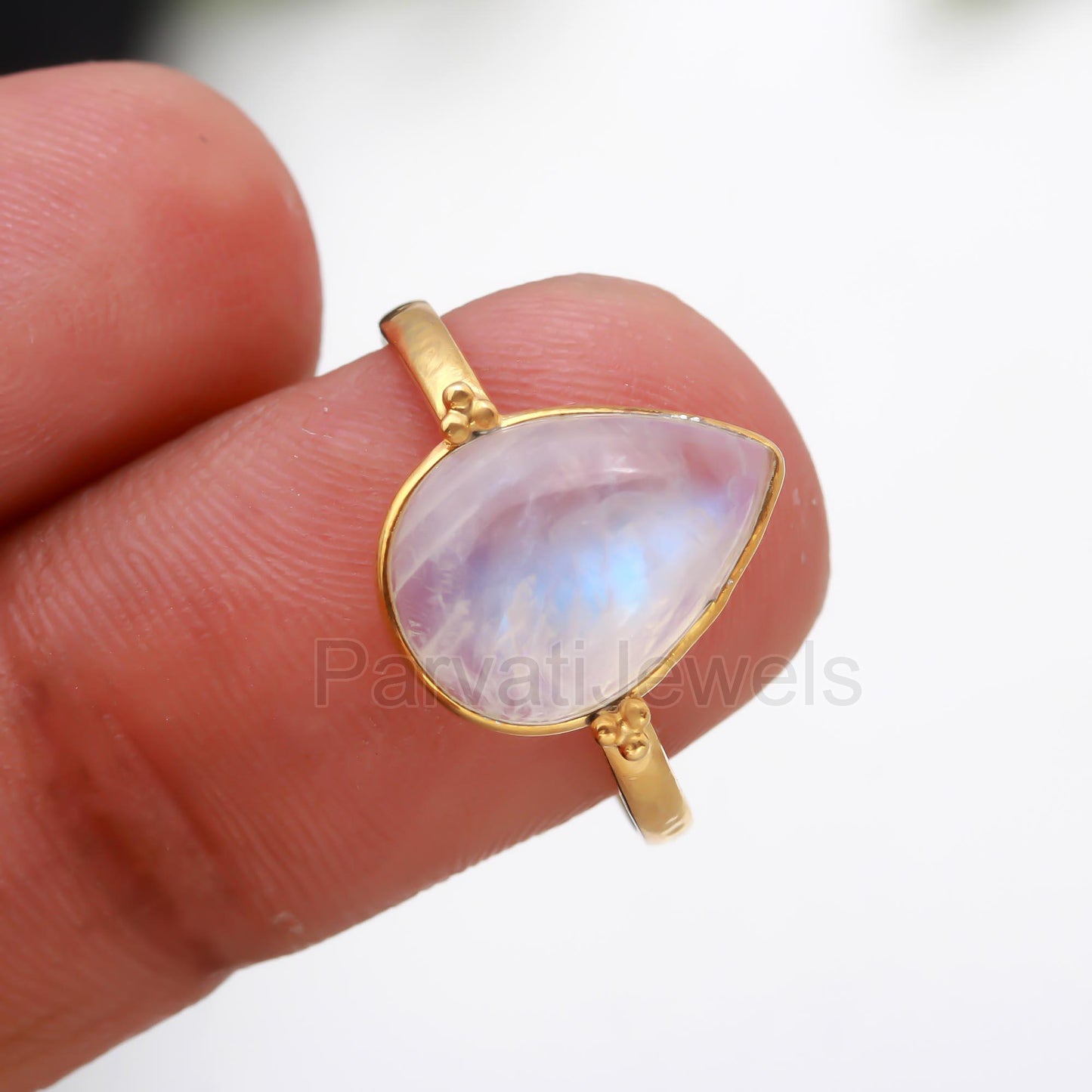 Natural Blue Moonstone Ring, 18k Solid Gold Ring, Handmade Gold Ring, Rainbow Moonstone Gold Ring, Minimalist Gold Ring, Christmas Gift Ring