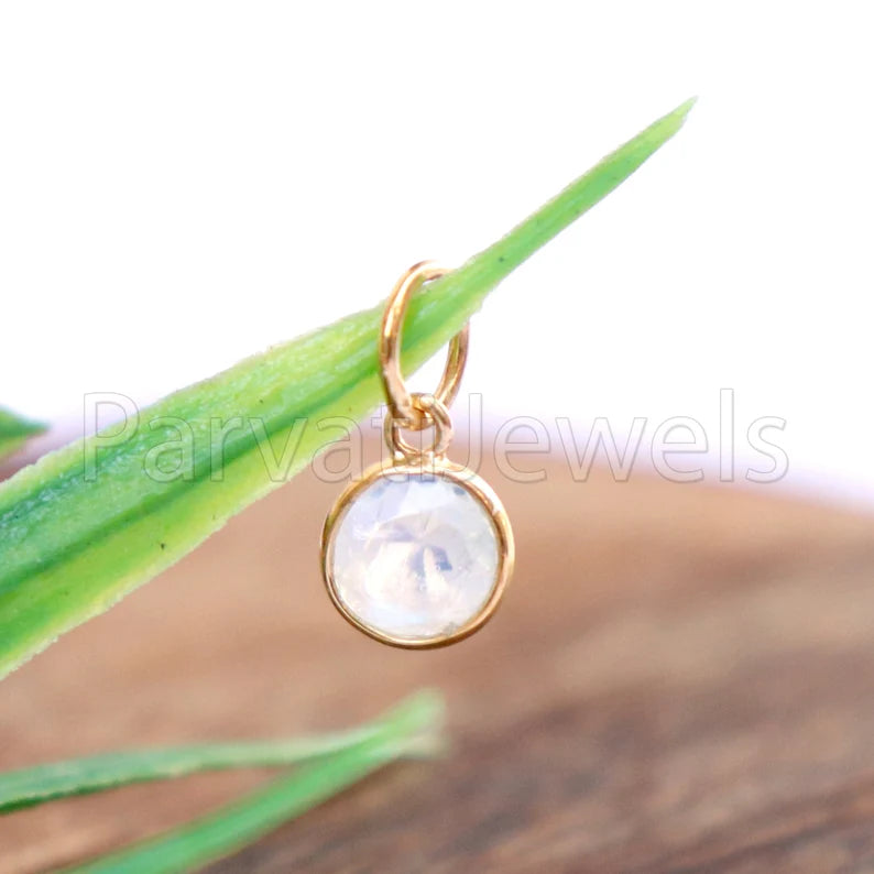 Rainbow Moonstone Charm, 18k Solid Gold Charm, Natural Moonstone Charm, Gold Charm, Charm Pendant, Charm Necklace, Handmade Gold Charm