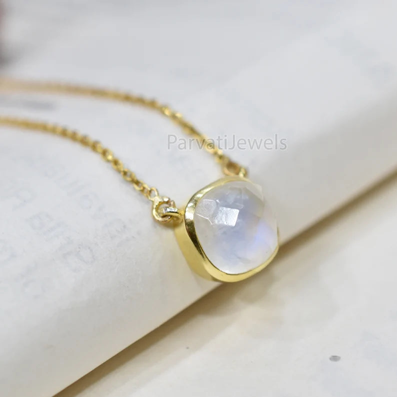 18" Inch Rainbow Moonstone With 18k Solid Gold Pendant Necklace, Natural Moonstone Gold Necklace, Gold Charm Necklace, Moonstone Gold Necklace, Handmade Gold Charm