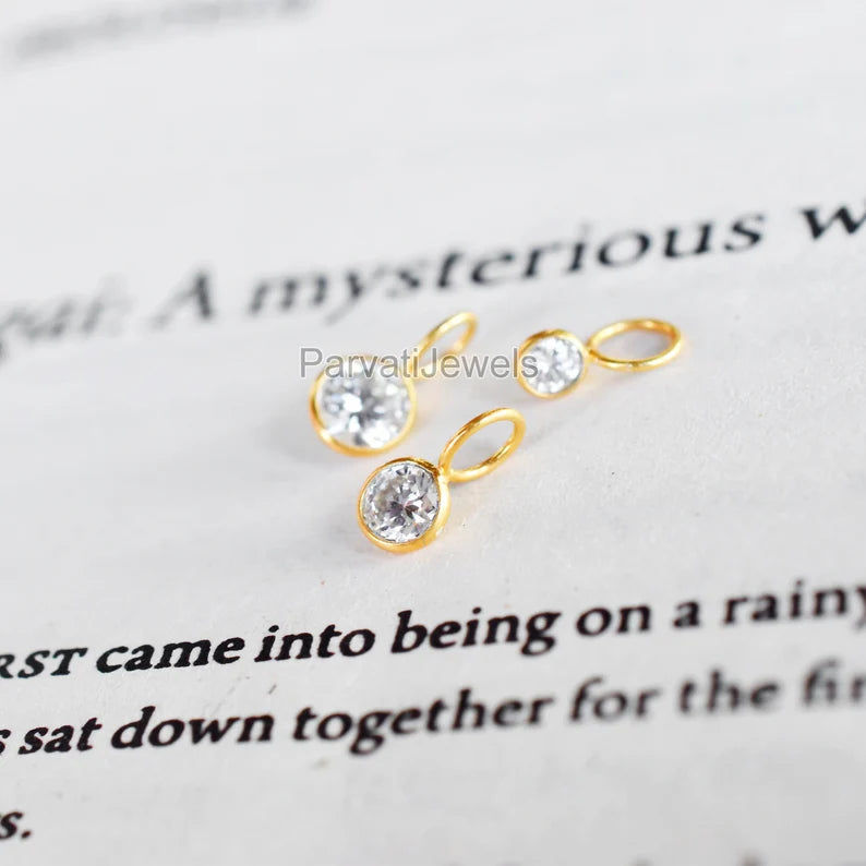 Natural Moissanite Charm, Moissanite Charm, 18k Solid Gold Charm, Gold Charm, Charm Pendant, Charm Necklace, Handmade Gold Charm