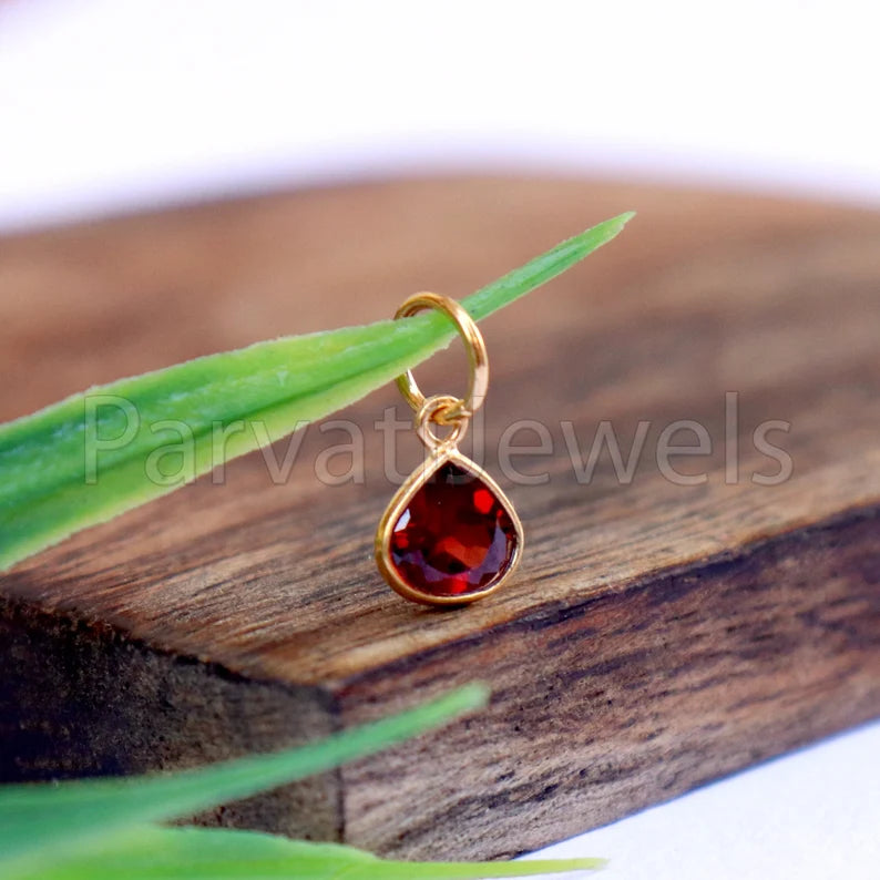 Natural Garnet Charm, 18k Solid Gold Charm, Natural Garnet Charm, Gold Charm, Charm Pendant, Charm Necklace, Handmade Gold Charm
