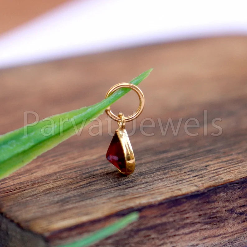 Natural Garnet Charm, 18k Solid Gold Charm, Natural Garnet Charm, Gold Charm, Charm Pendant, Charm Necklace, Handmade Gold Charm