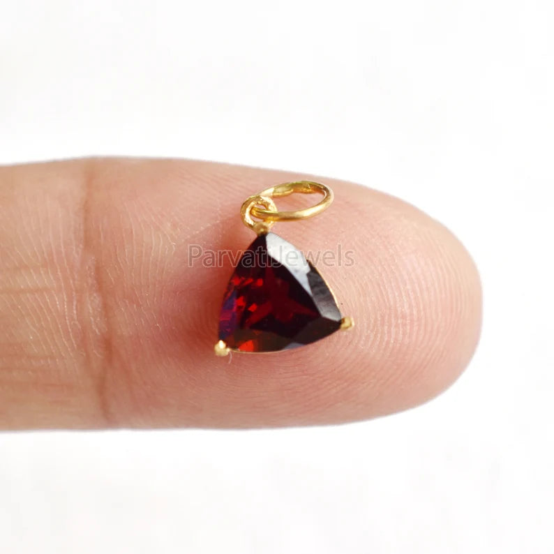 Natura Solid Gold Garnet Charm, 18k Solid Gold Charm, Prong Setting Jewelry, Gold Charm, Charm Pendant, Handmade Gold Charm, Gift for Her