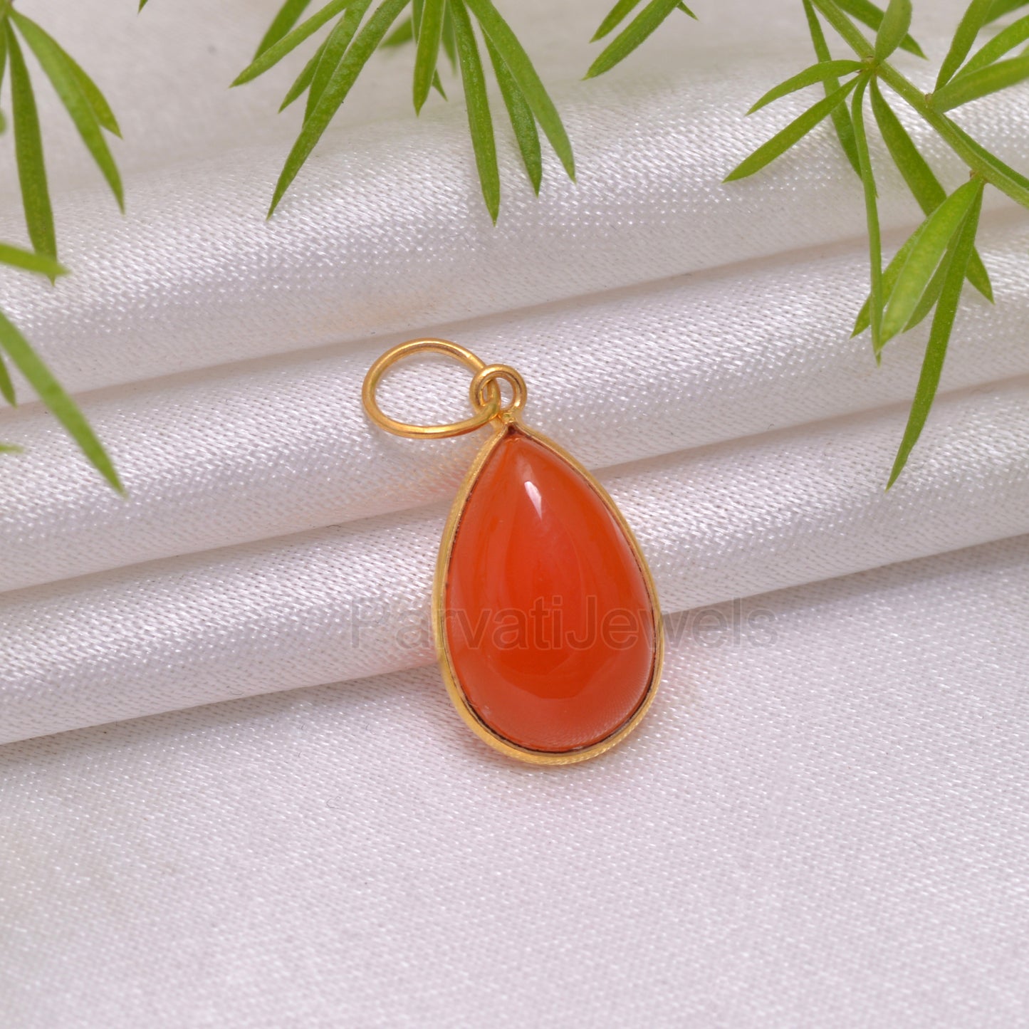 Natural Red Carnelian Charm, 18k Solid Gold Charm, Carnelian Charm, Gold Charm Pendant, Handmade Gold Charm, 7x10 & 8x12 Pear Charm Pendant