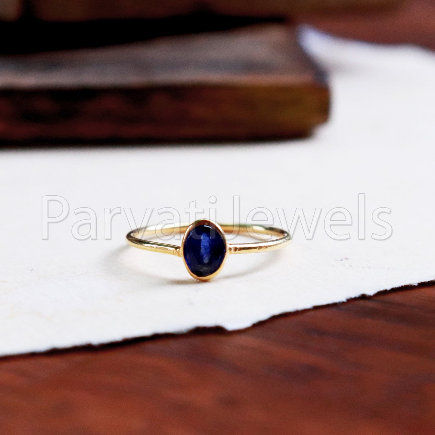 Natural Sapphire Ring, Sapphire Gold Ring, 18k Solid Gold Ring, Handmade Gold Ring, Engagement Ring, Wedding Ring, Hammered Gold Ring