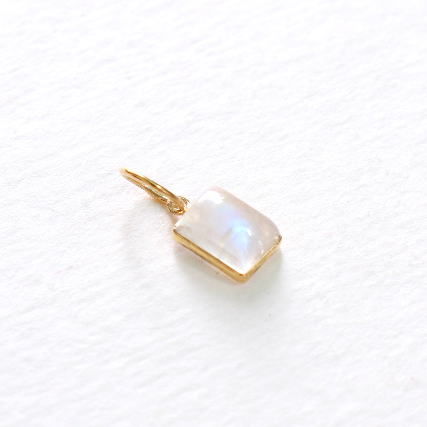 Rainbow Moonstone Charm, 18k Solid Gold Charm, Natural Moonstone Charm, Gold Charm, Charm Pendant, Charm Necklace, Handmade Gold Charm