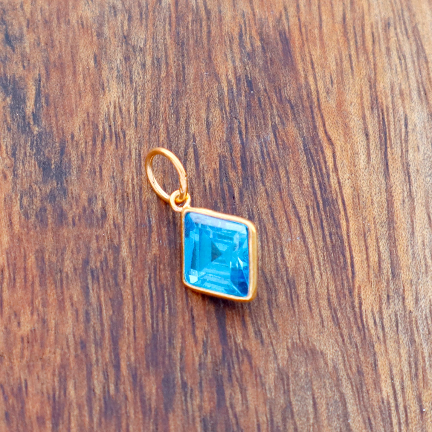 Blue Topaz Charm, 18k Solid Gold Charm, Blue Topaz Charm, Gold Charm, Charm Pendant, Charm Necklace, Handmade Gold Charm