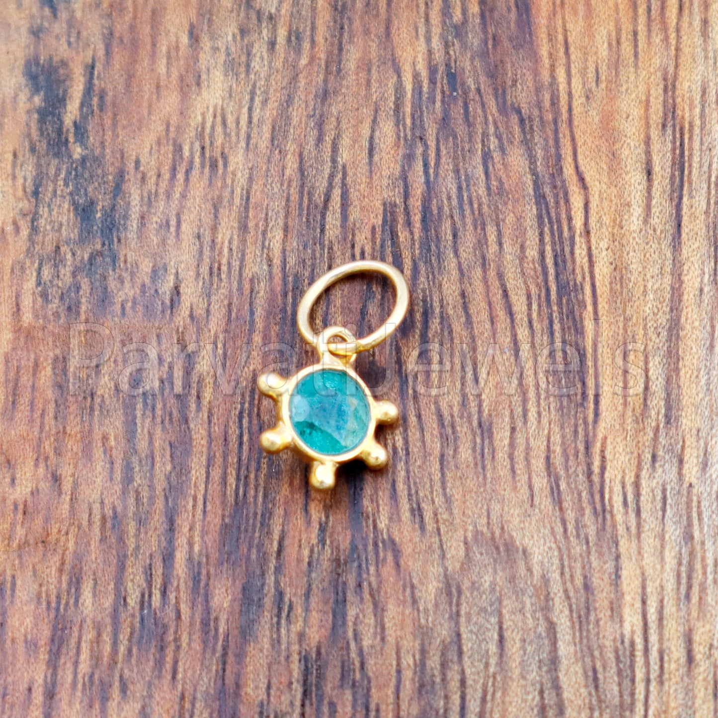 Emerald Charm, 18k Solid Gold Charm, Natural Emerald Charm, Gold Charm, Charm Pendant, Charm Necklace, Handmade Gold Charm