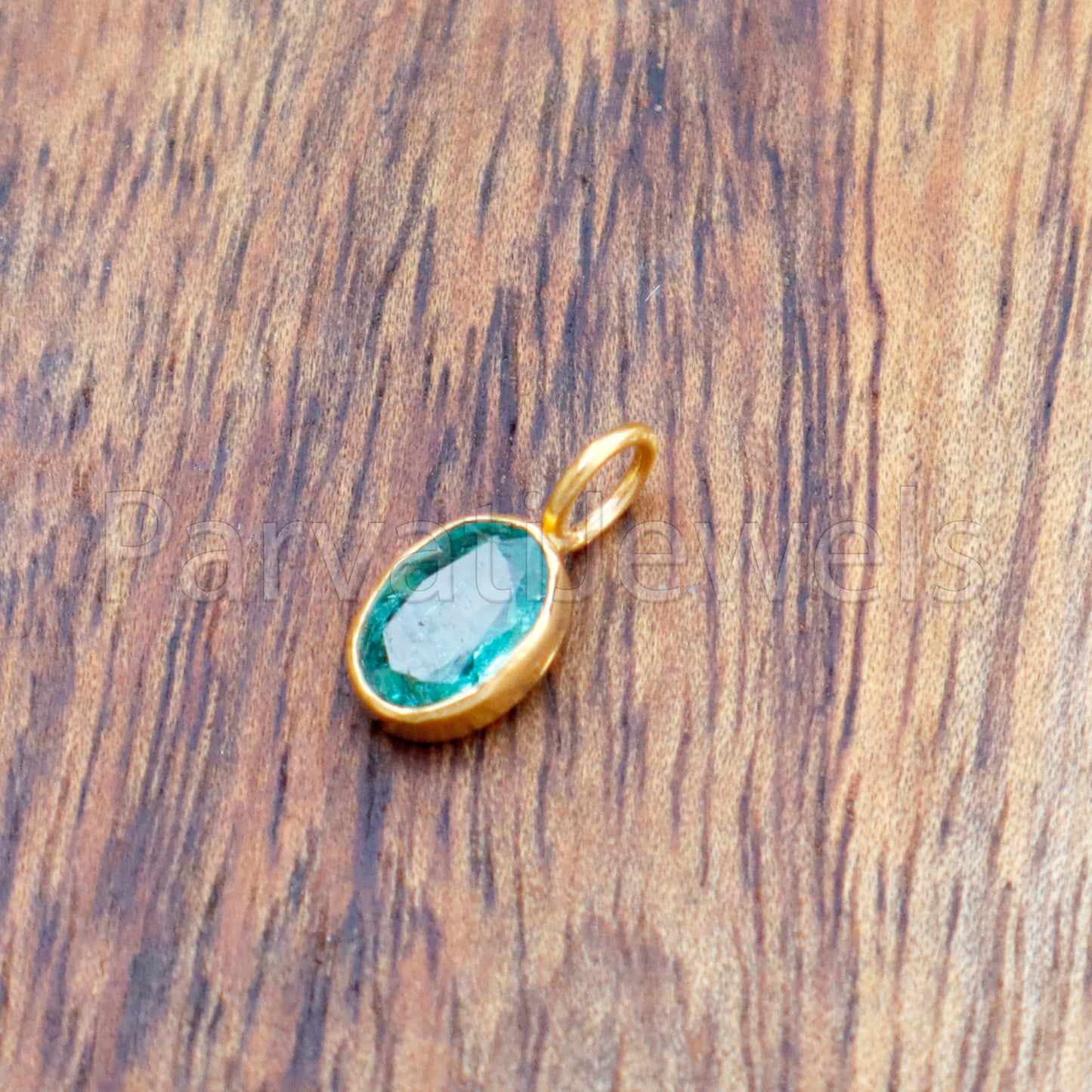 Emerald Charm, 18k Solid Gold Charm, Natural Emerald Charm, Gold Charm, Charm Pendant, Charm Necklace, Handmade Gold Charm