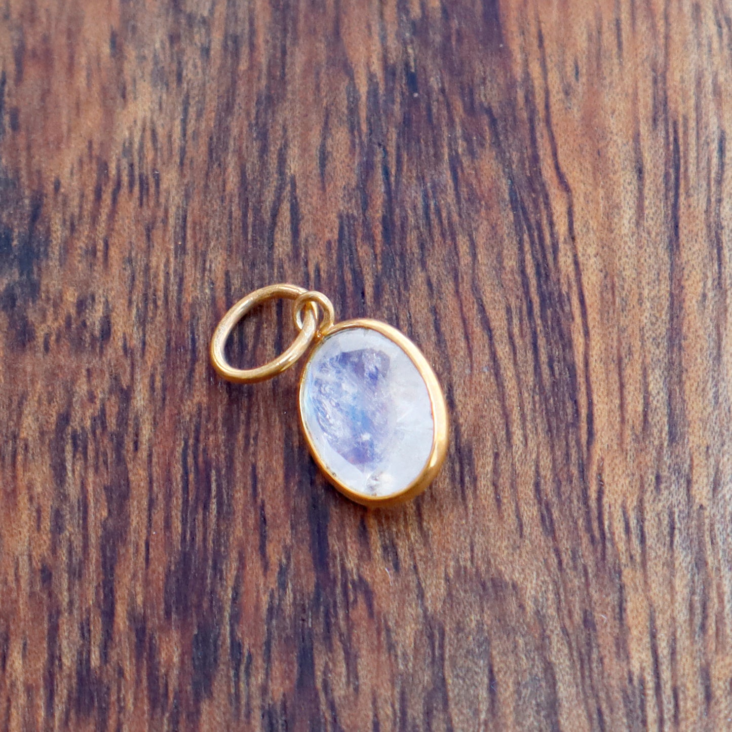 Rainbow Moonstone Charm, 18k Solid Gold Charm, Natural Moonstone Charm, Gold Charm, Charm Pendant, Charm Necklace, Handmade Gold Charm