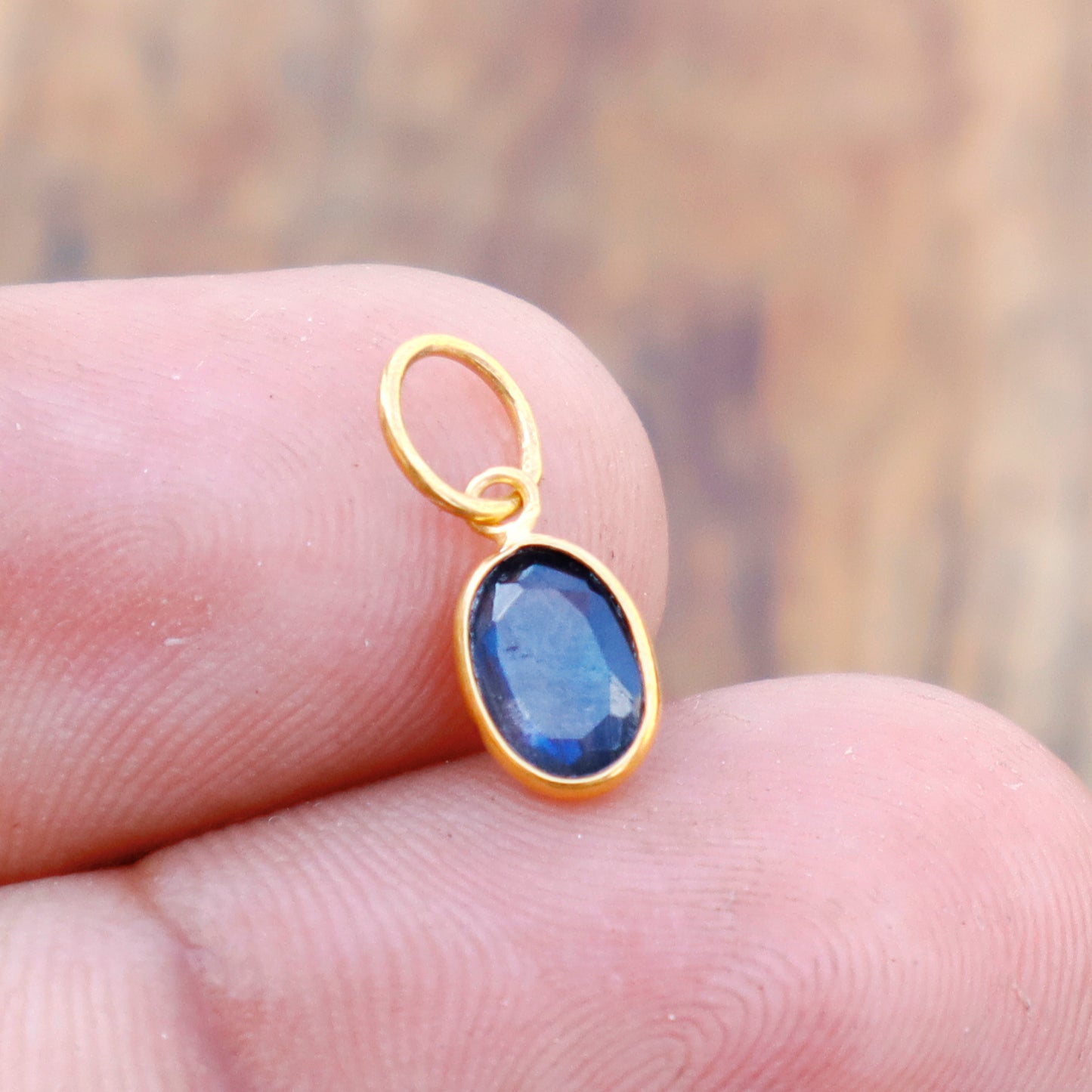 Faceted Labradorite Charm, Labradorite 18k Solid Gold Charm, Labradorite Charms, Gold Charm, Charm Pendant, Charm Necklace, Handmade Charm