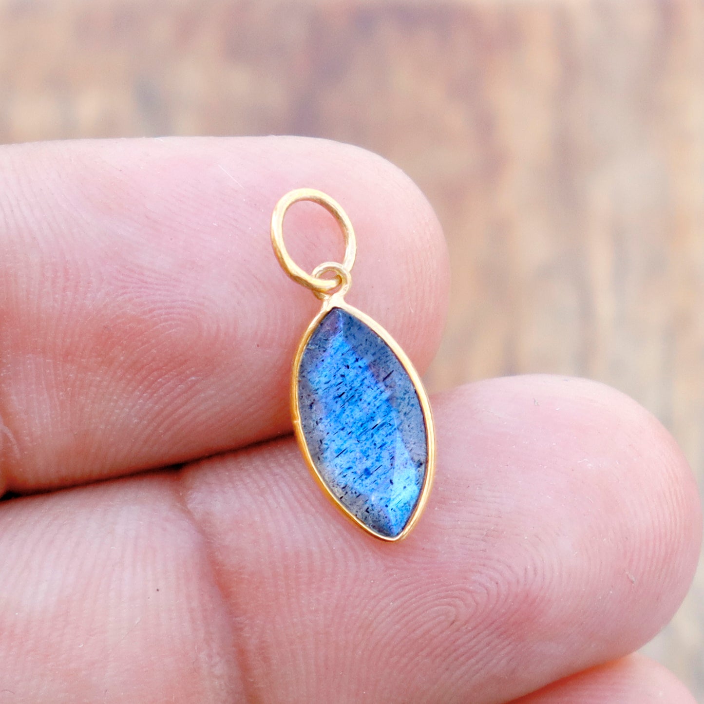 Faceted Labradorite Charm, Labradorite 18k Solid Gold Charm, Labradorite Charms, Gold Charm, Charm Pendant, Charm Necklace, Handmade Charm