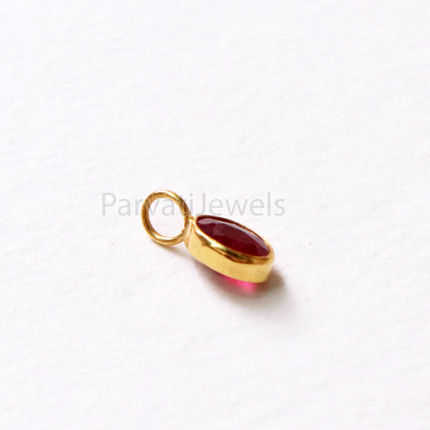 Garnet Charm, 18k Solid Gold Charm, Natural Garnet Charm, Gold Charm, Charm Pendant, Charm Necklace, Handmade Gold Charm
