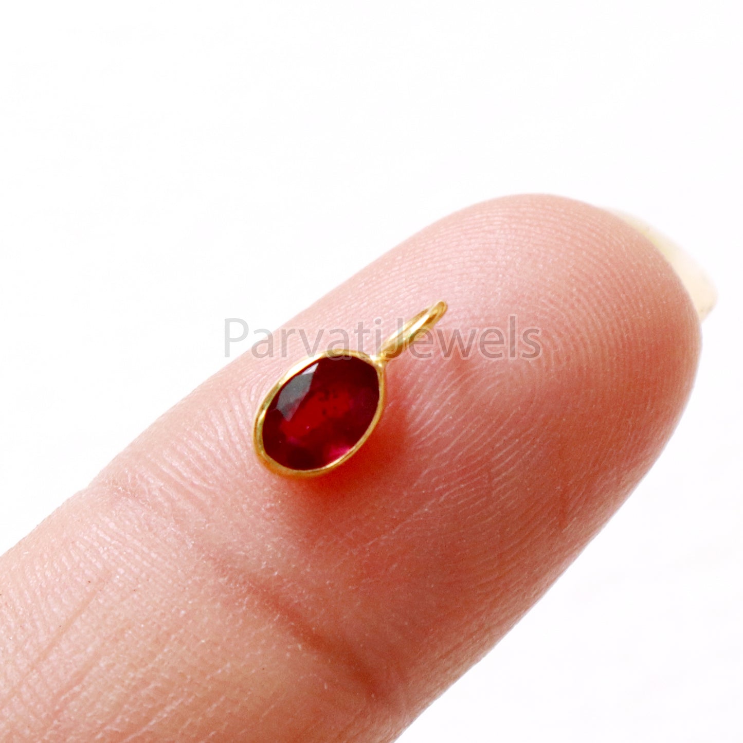 Garnet Charm, 18k Solid Gold Charm, Natural Garnet Charm, Gold Charm, Charm Pendant, Charm Necklace, Handmade Gold Charm