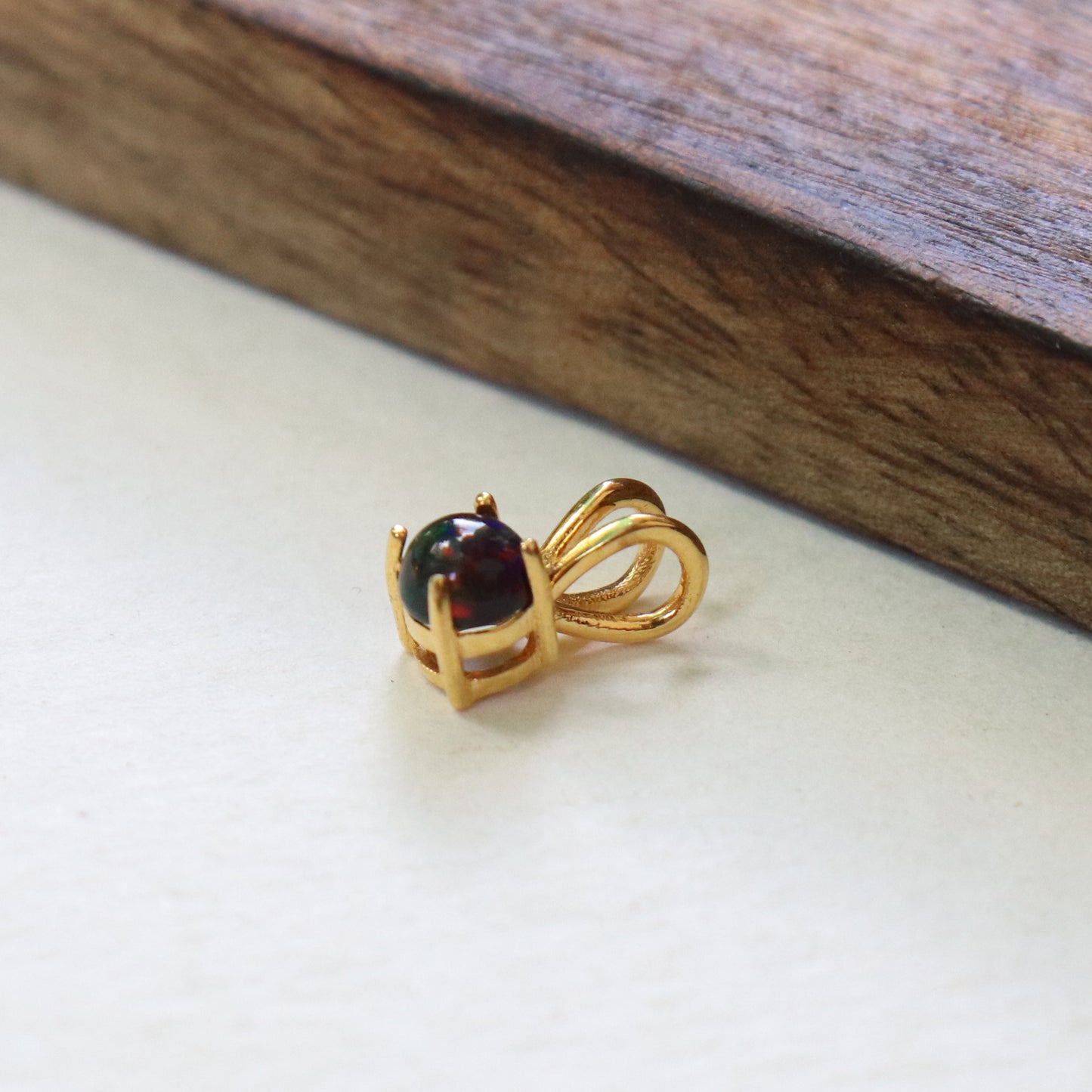Natural Black Ethiopian Opal Charm Pendant, Opal Charms, Minimalist Charms Pendant, Claw Setting Charms Pendant, 14k Solid Gold Charms, Gift For Christmas Charm