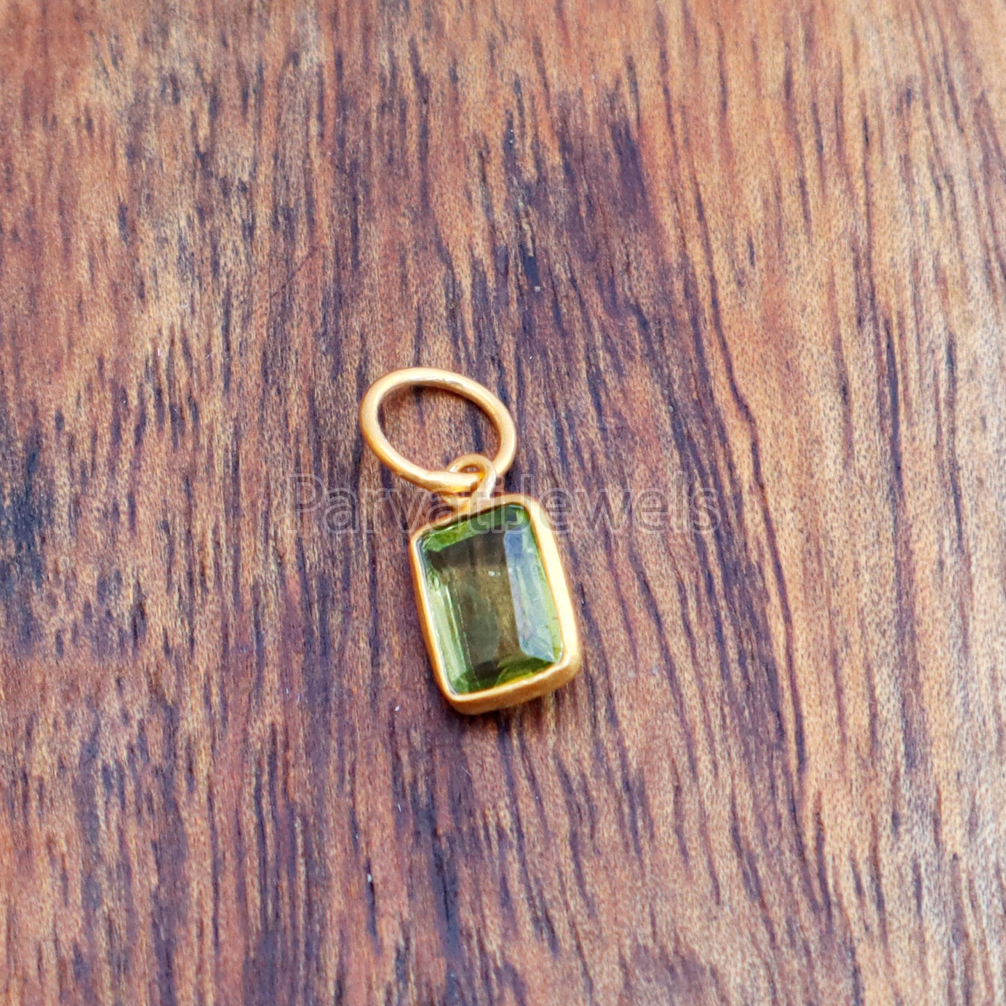 Peridot Charm, 18k Solid Gold Charm, Natural Peridot Charm, Gold Charm, Charm Pendant, Charm Necklace, Handmade Gold Charm, Gift for Her