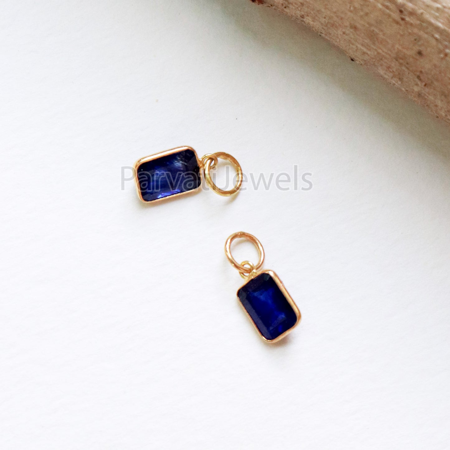 Lab Grown Tanzanite Charm, 18k Solid Gold Charm, Handmade Gold Charm, Tanzanite Dainty Charm, Minimalist Pendant, Tanzanite Charm