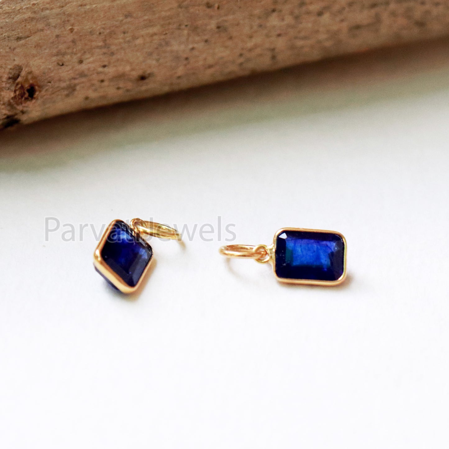 Lab Grown Tanzanite Charm, 18k Solid Gold Charm, Handmade Gold Charm, Tanzanite Dainty Charm, Minimalist Pendant, Tanzanite Charm