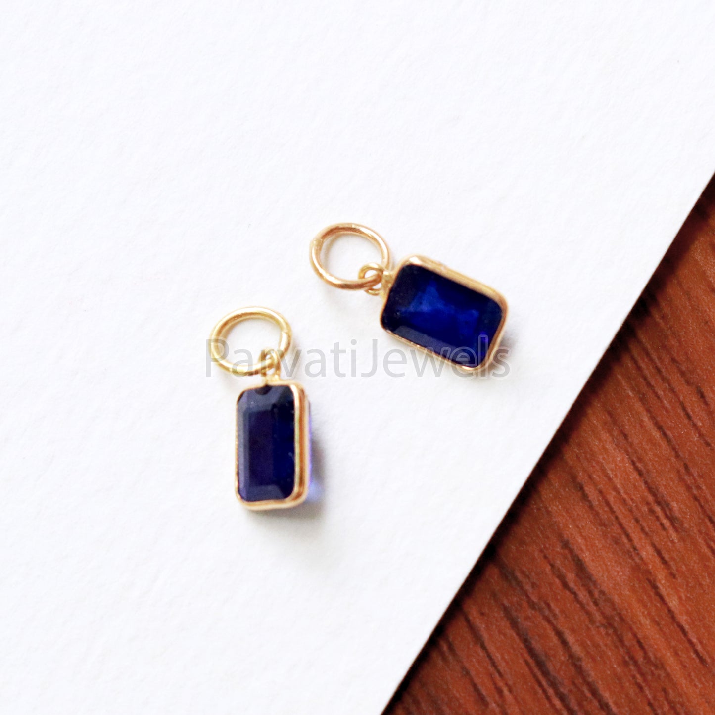 Lab Grown Tanzanite Charm, 18k Solid Gold Charm, Handmade Gold Charm, Tanzanite Dainty Charm, Minimalist Pendant, Tanzanite Charm