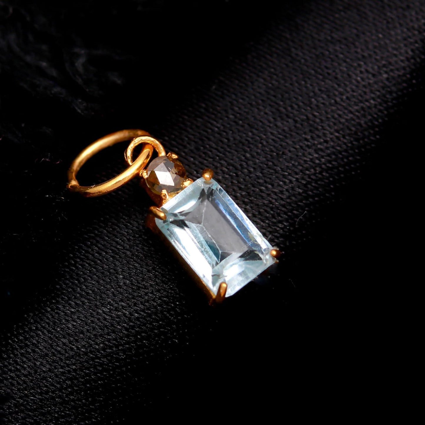 Natural Blue Topaz Rose Cut Diamond Charm, Solid 18k Gold Charm, Blue Topaz Charm, 14k Gold Charm, Diamond Charm, Birthday Gift Gold Charm