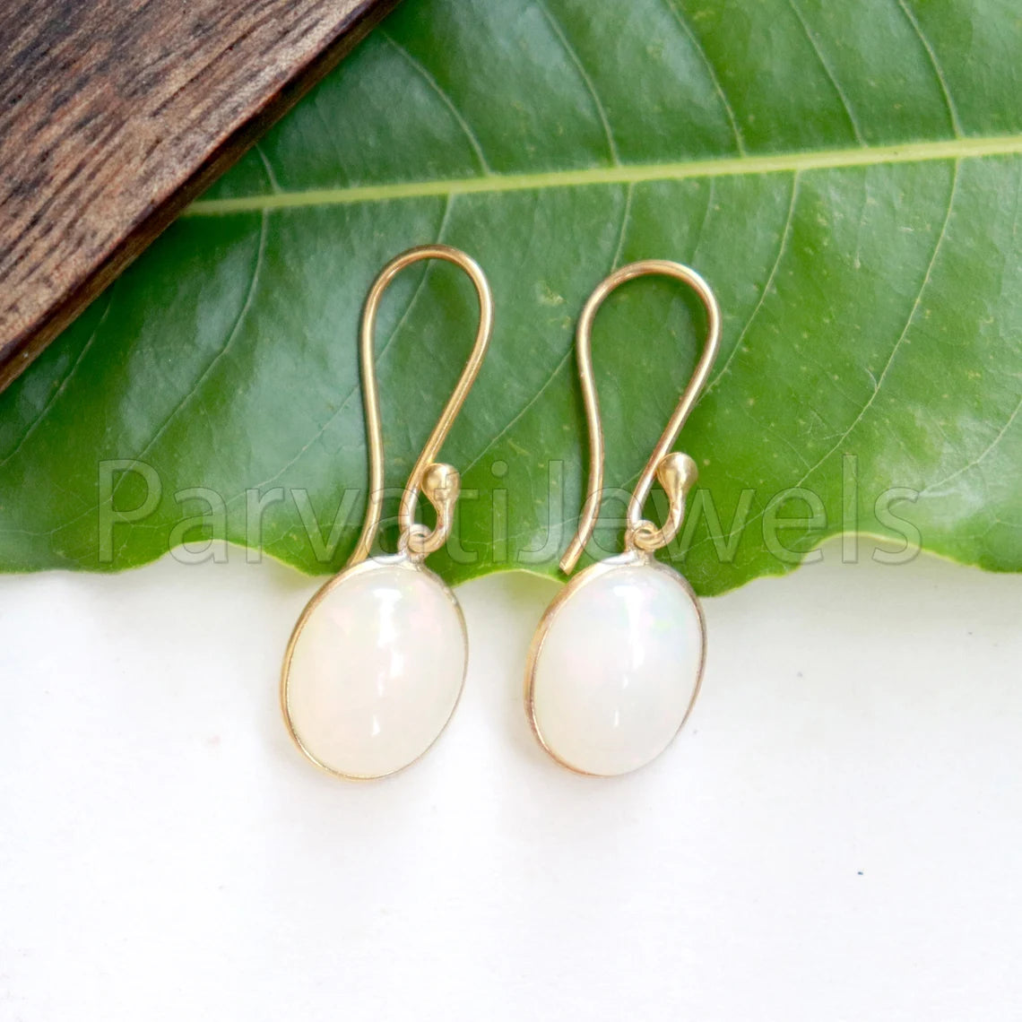 Ethiopian Opal dangle Earring, Dangle Earring, Natural Ethiopian Opal Earring, Minimalist Dangle Earring , SOLID18k gold earrings