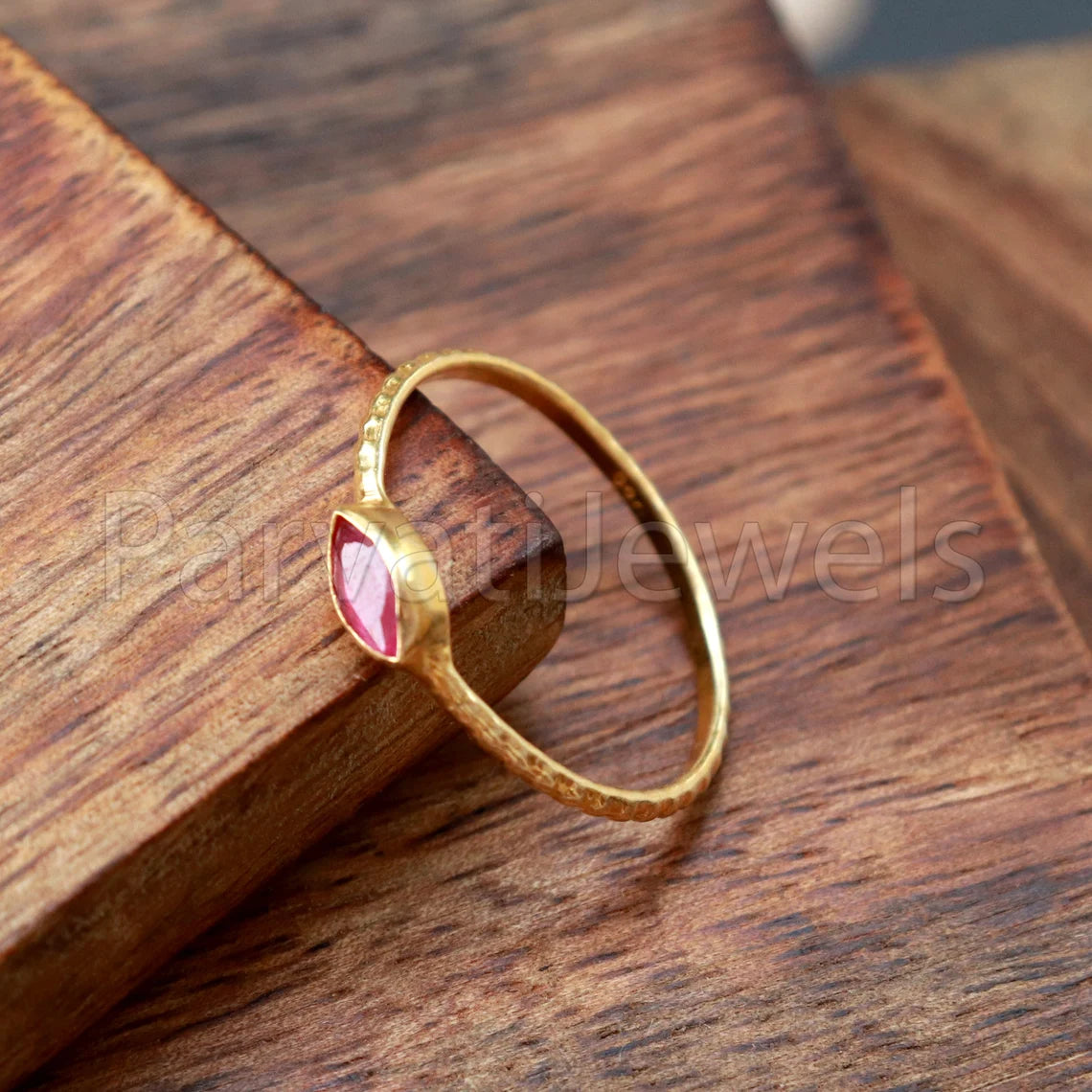 Natural Ruby Ring, Ruby Gold Ring, 18k Solid Gold Ruby Ring, Handmade Gold Ring, Ruby Engagement Ring, Wedding Ruby Ring, Gift for Her