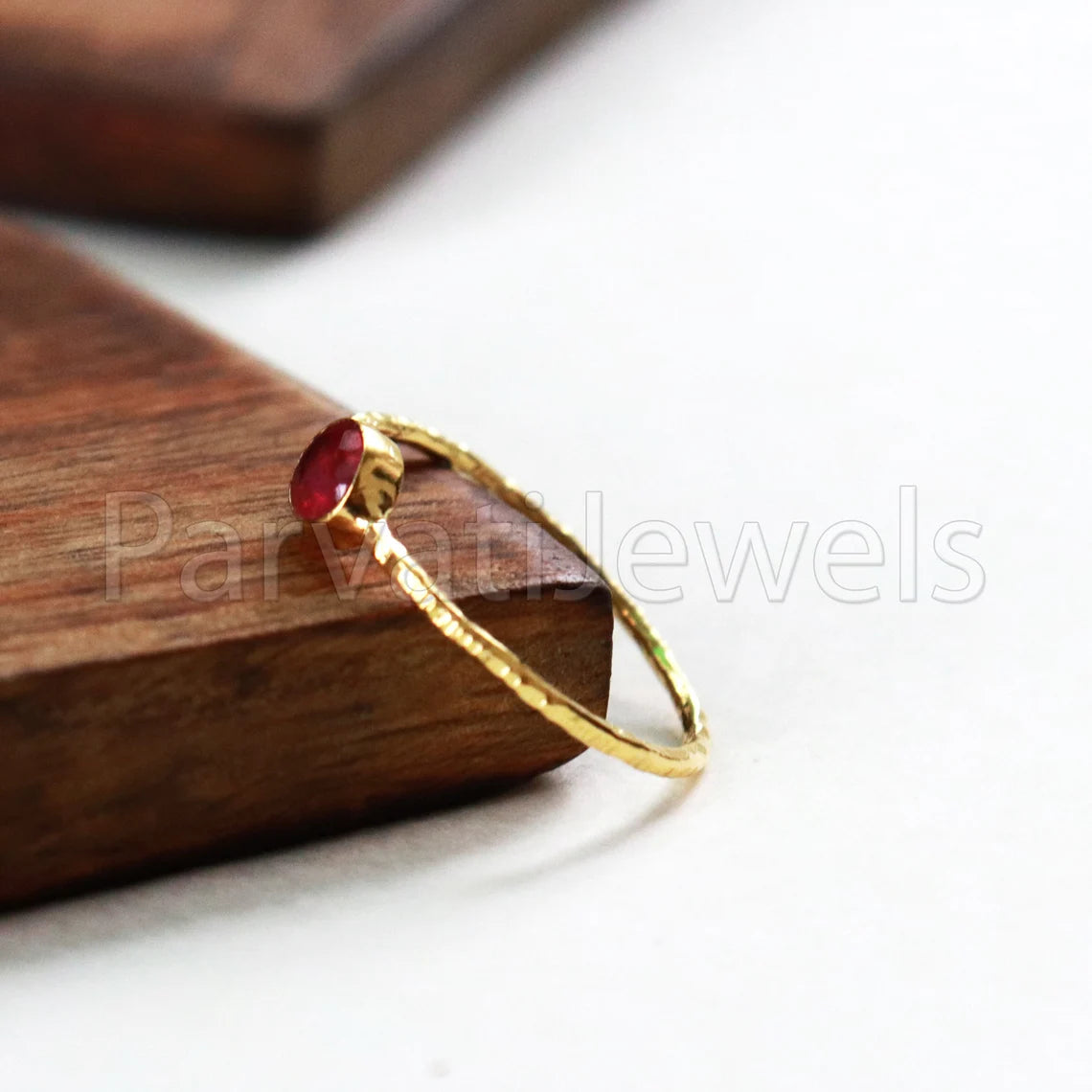 Natural Ruby Ring, Ruby Gold Ring, 18k Solid Gold Ruby Ring, Handmade Gold Ring, Ruby Engagement Ring, Wedding Ruby Ring, Hammered Gold Ring