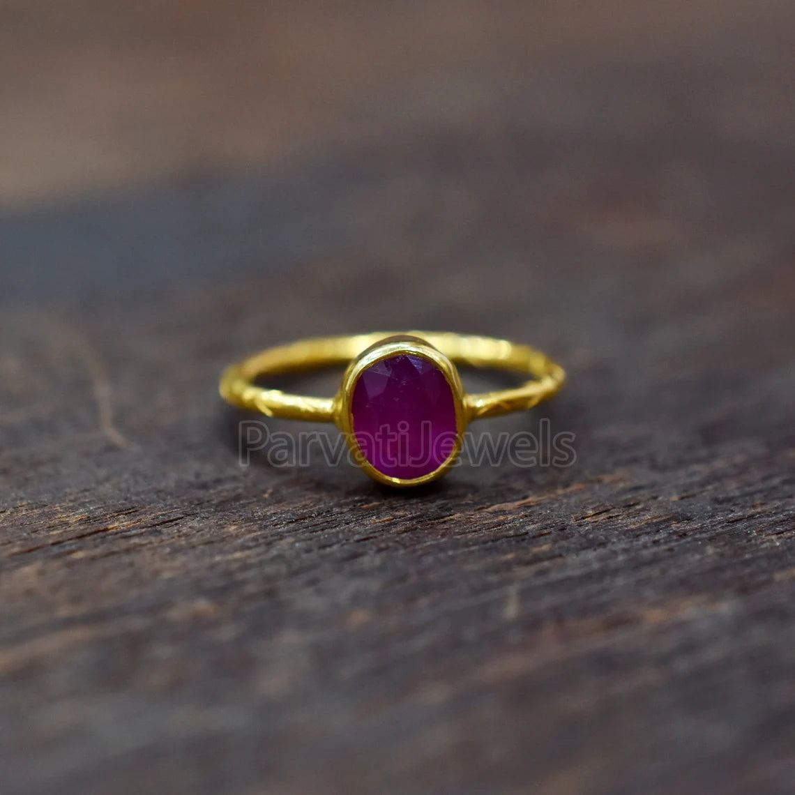 Natural Ruby Oval Shape Gold Ring, 14K & 18k Ruby Gold Ring, Gold Ring, Engagement Ring, Solid Gold Ring, Handmade Ring, Gift for her