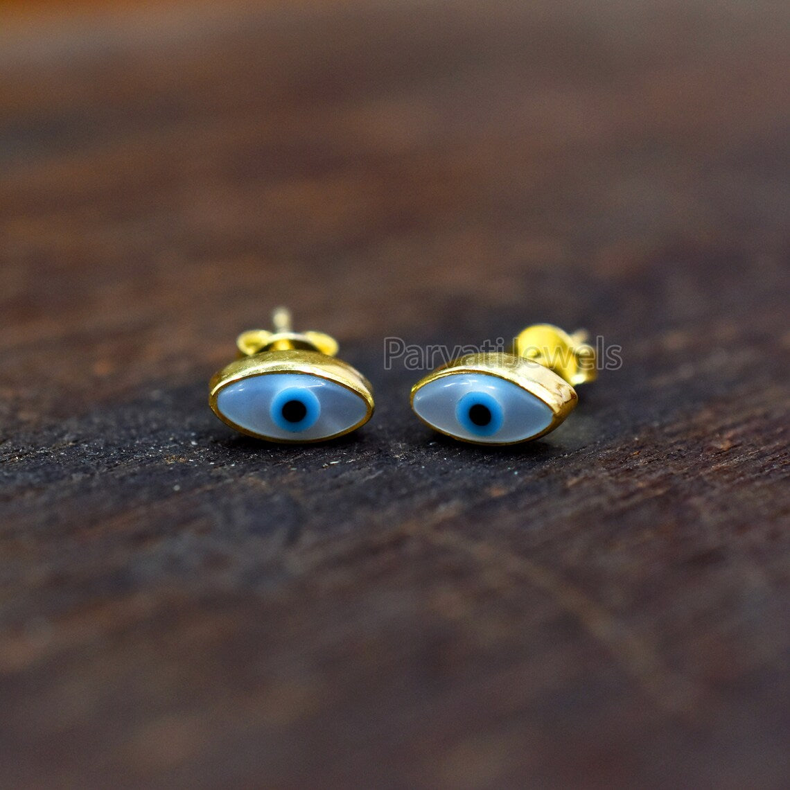 Very Beautiful Mother Of Pearl Evil Eye 18k Gold Earrings, Minimalist Solid Gold Earrings, 18k Solid Gold Stud Earrings, Handmade Earrings